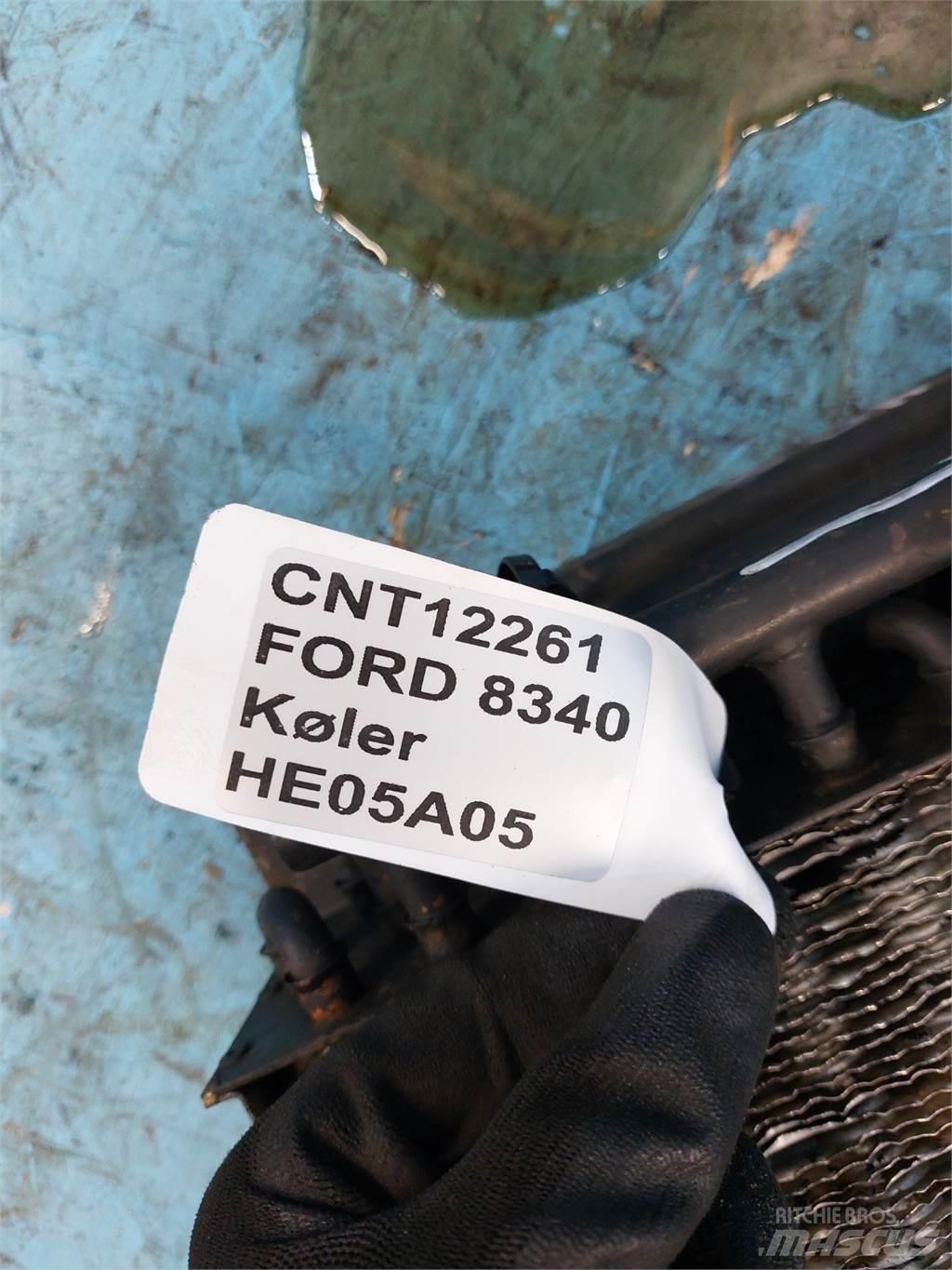 Ford 8340 Radiátory
