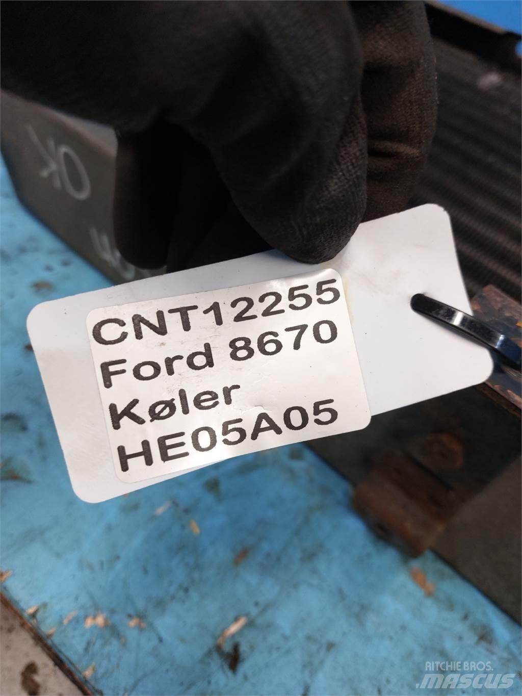 Ford 8670 Radiátory