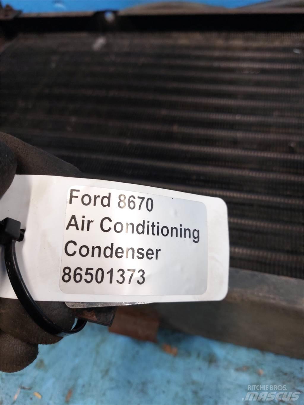 Ford 8670 Radiátory