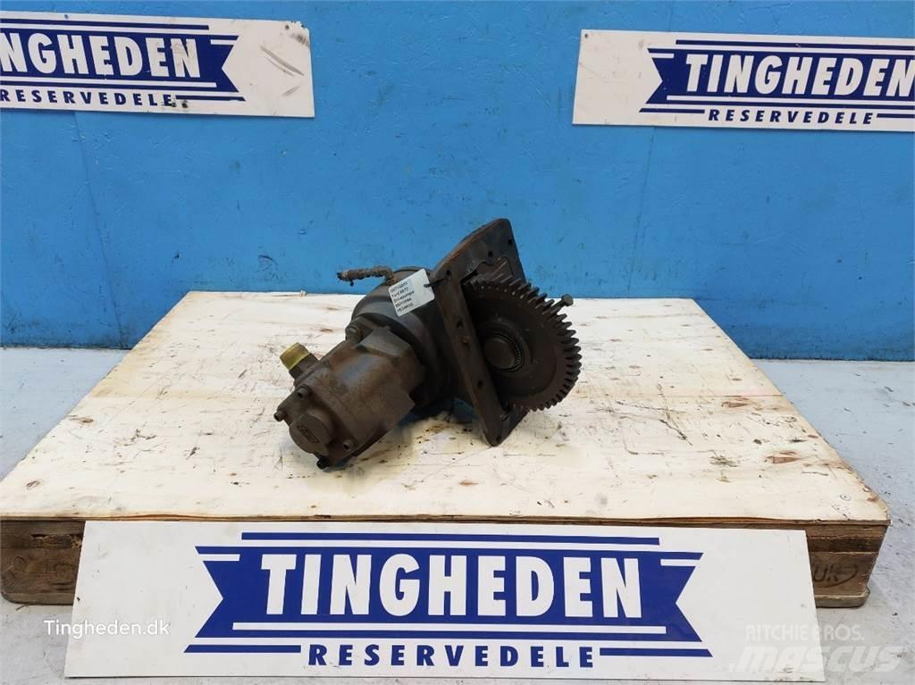 Ford 8870 Hydraulika