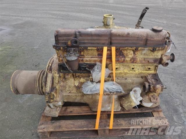 Ford Trader 590E Motory
