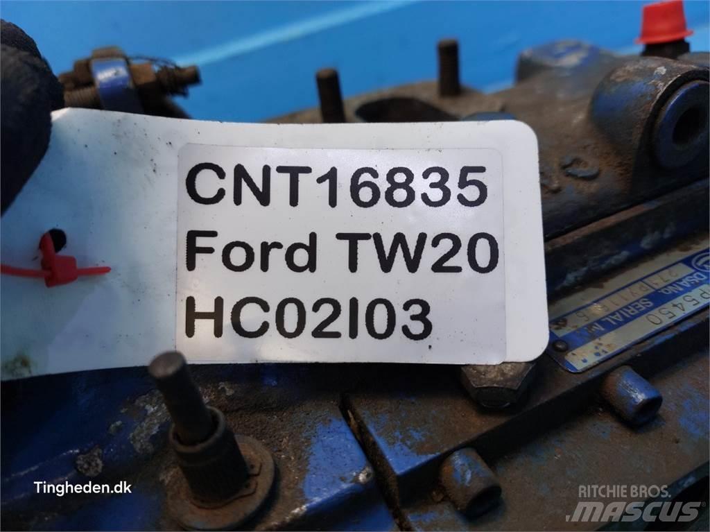 Ford TW20 Motory