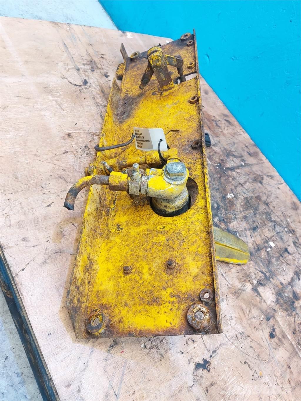  Hannonag 44C Hydraulika