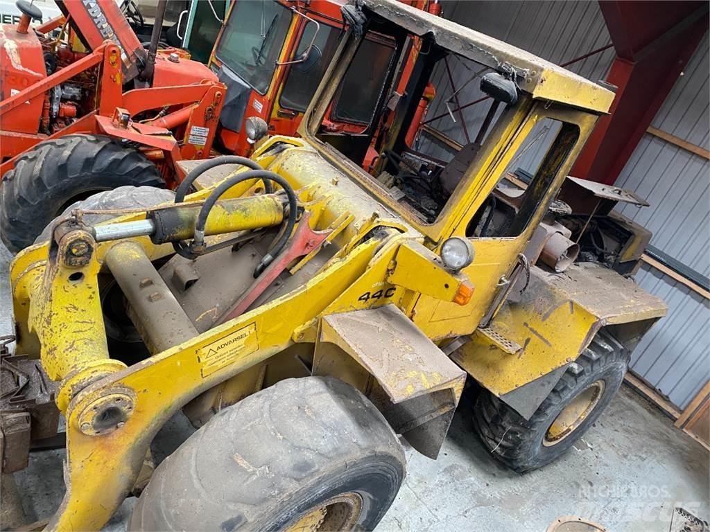 Hanomag 44C Kolové nakladače