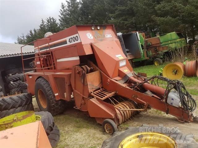Hesston 4700 Lis na hranaté balíky