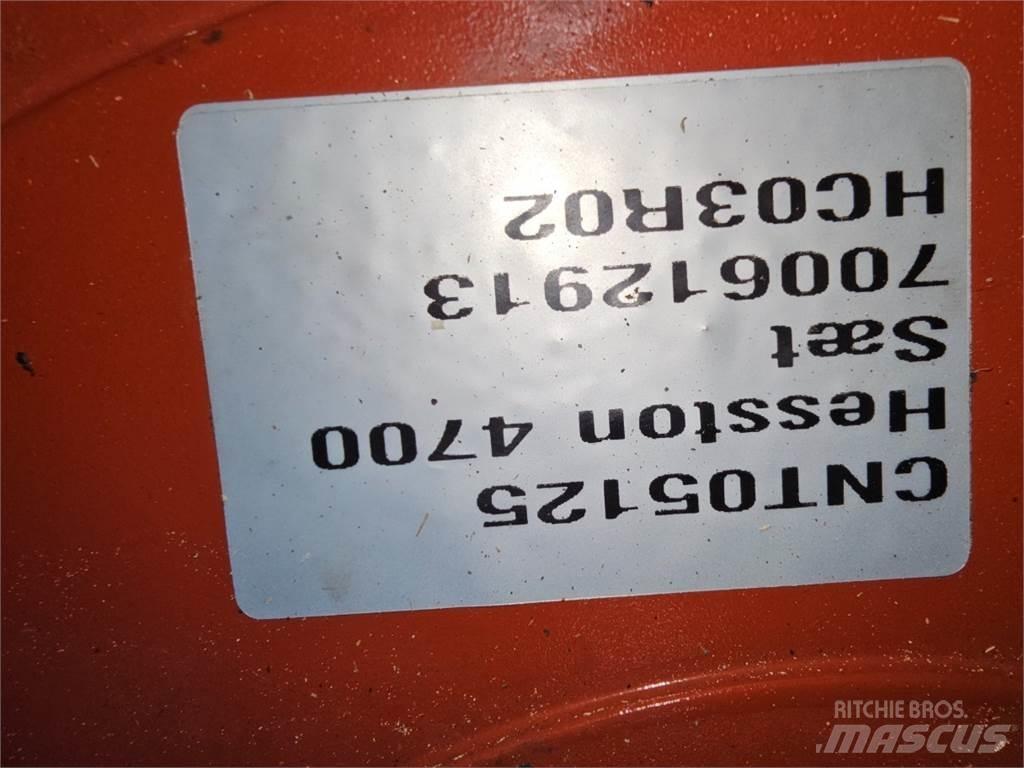 Hesston 4700 Stroje na sklizeň pícnin-příslušenství