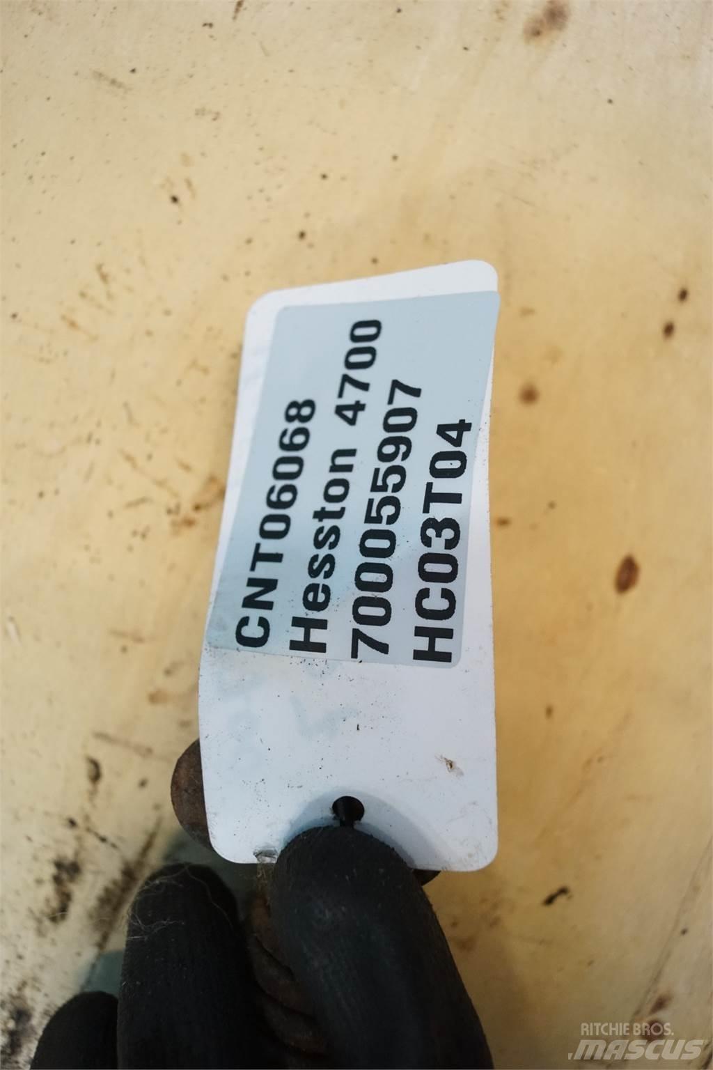 Hesston 4700 Další