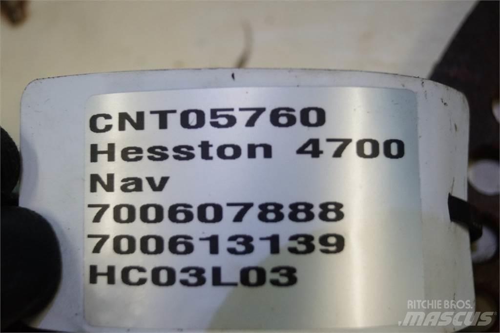 Hesston 4700 Stroje na sklizeň pícnin-příslušenství