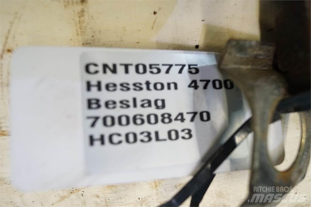 Hesston 4700 Stroje na sklizeň pícnin-příslušenství