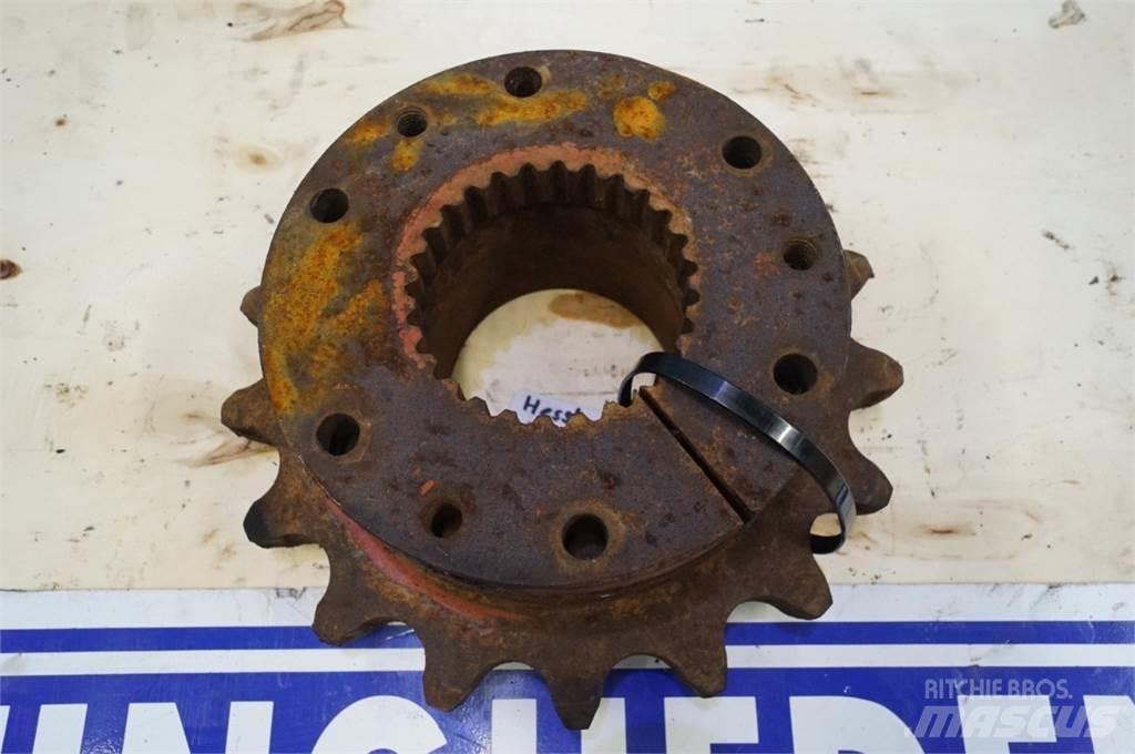 Hesston 4700 Převodovka
