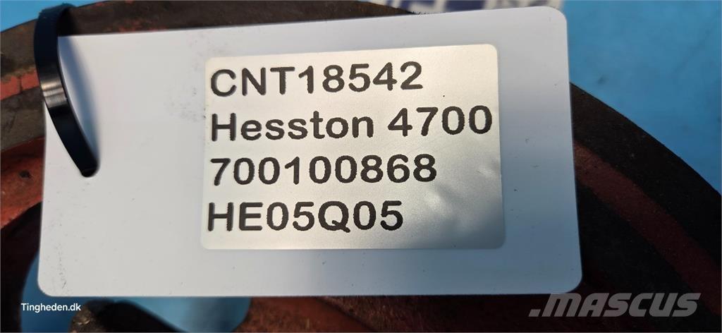 Hesston 4700 Stroje na sklizeň pícnin-příslušenství