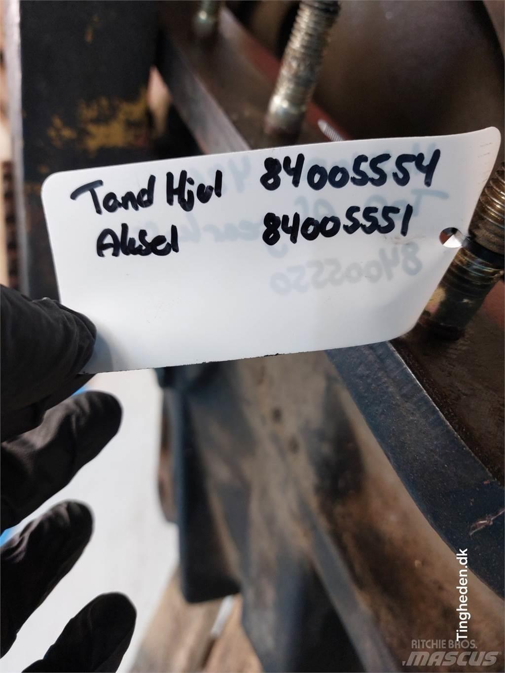 Hesston 4860 Převodovka