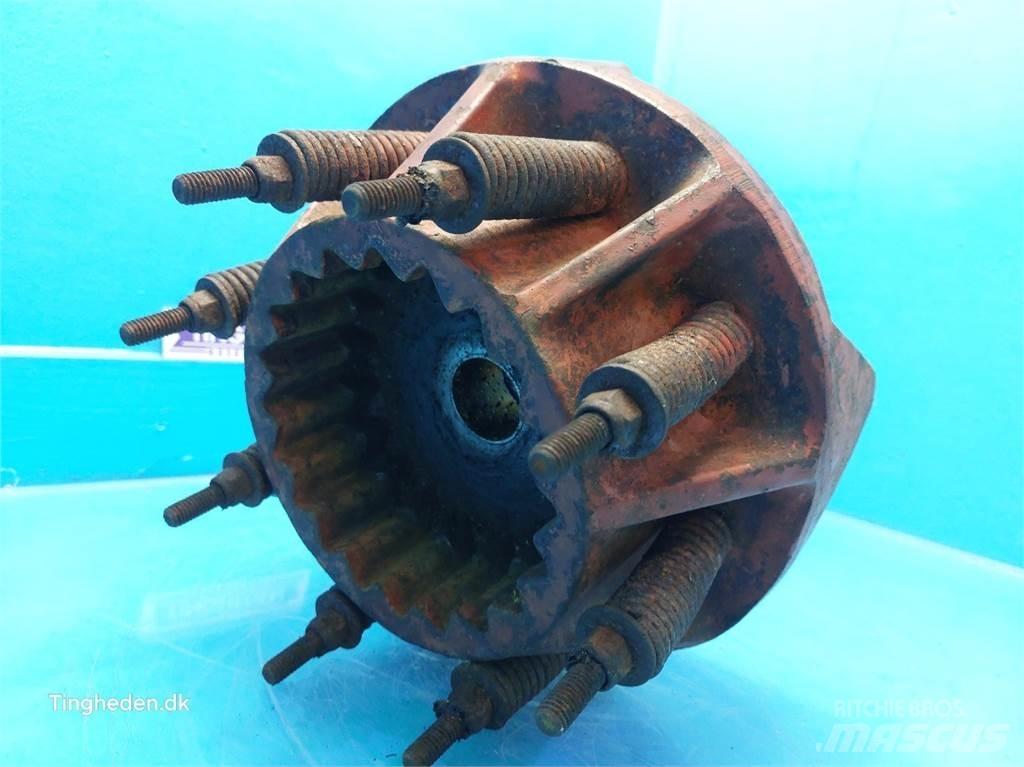 Hesston 4900 Převodovka
