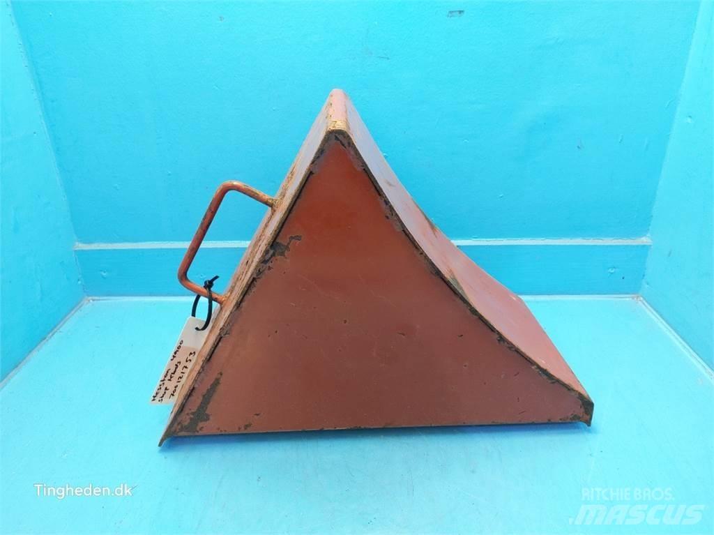 Hesston 4900 Pneumatiky, kola a ráfky
