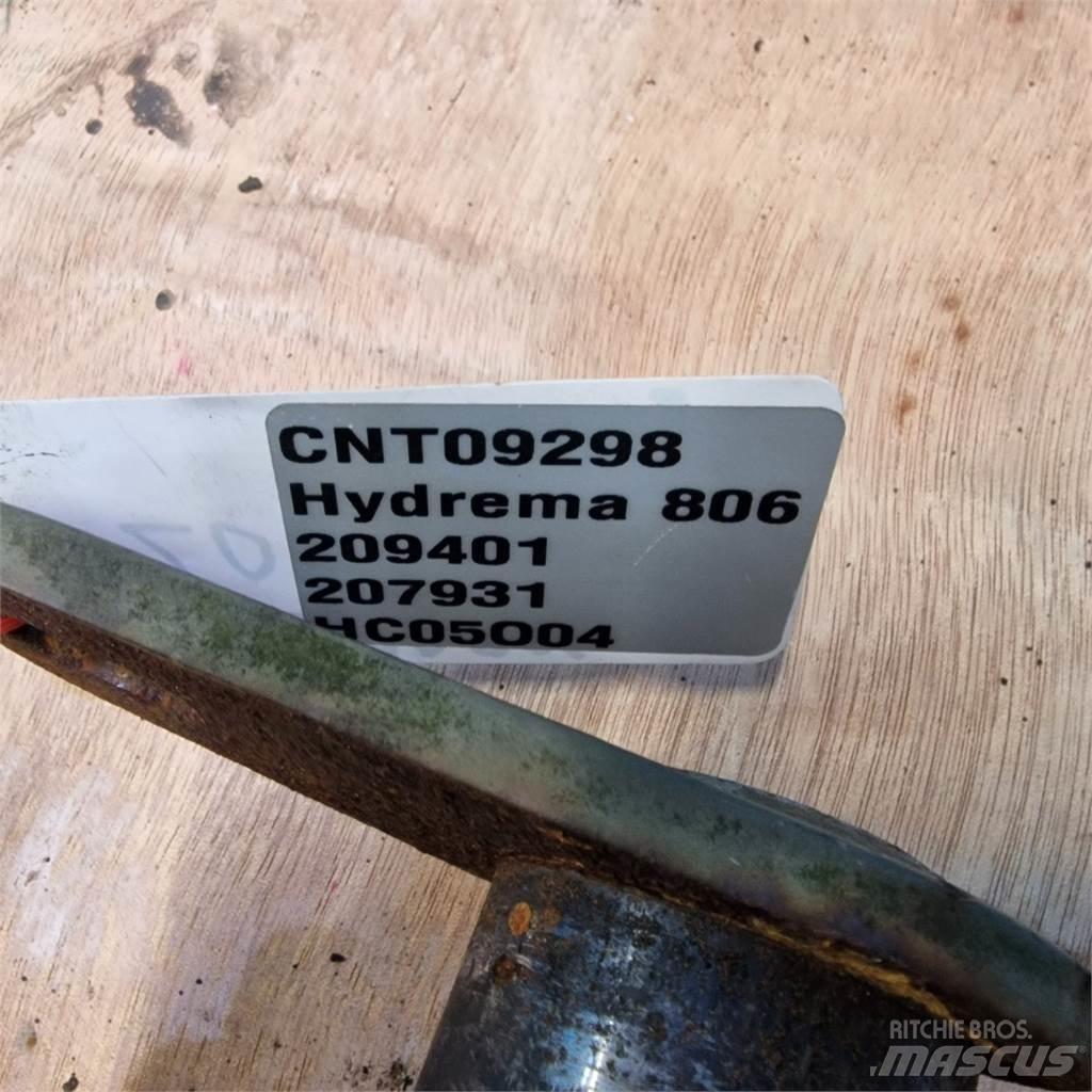 Hydrema 806 Výložníky a lžíce