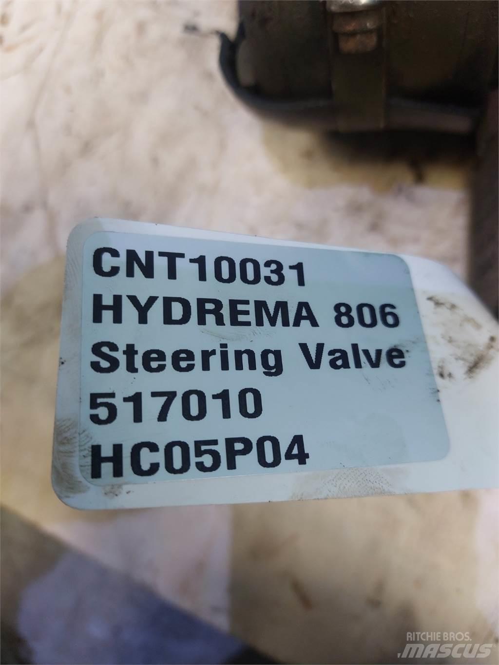 Hydrema 806 Nápravy