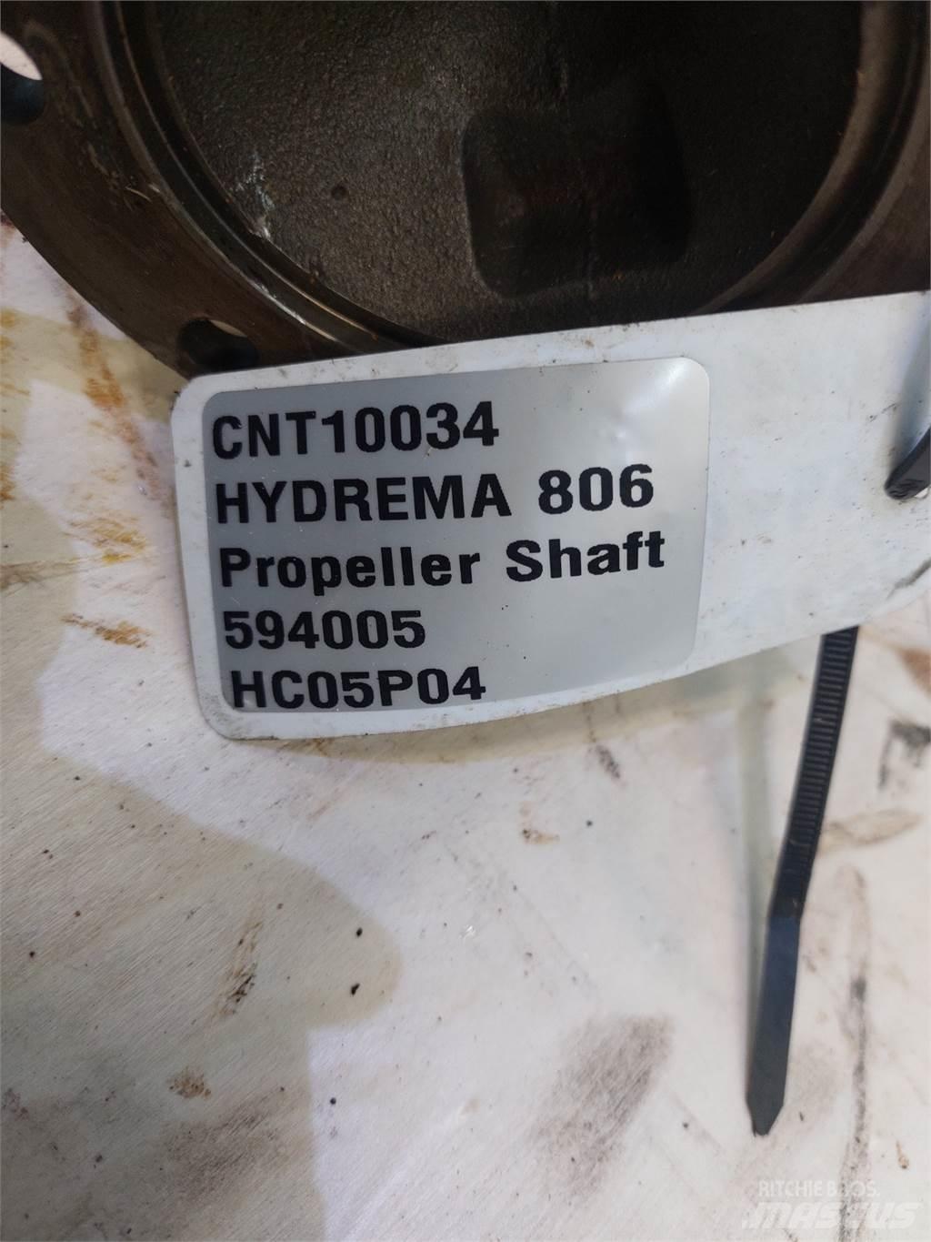 Hydrema 806 Nápravy