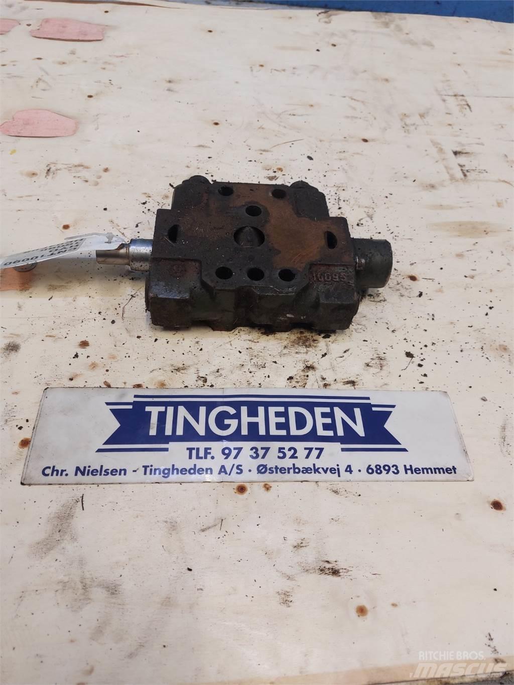 Hydrema 806 Hydraulika