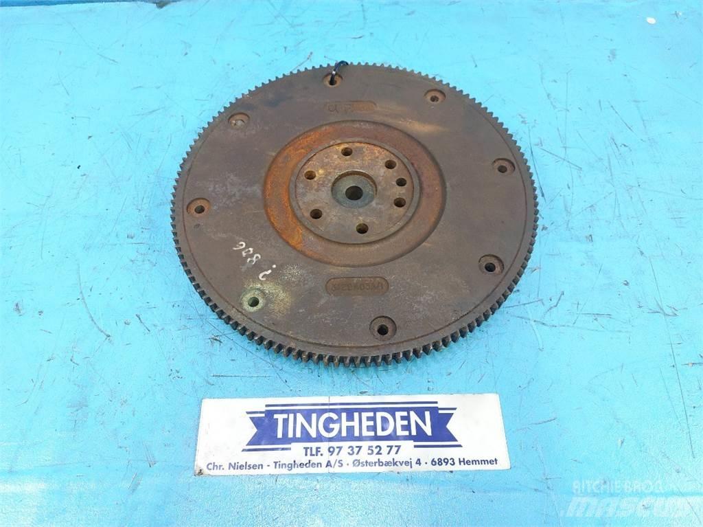 Hydrema 806 Motory