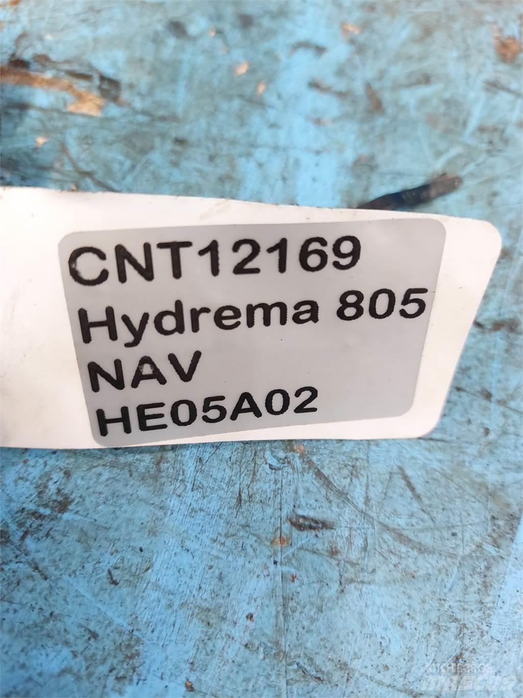 Hydrema 806 Výložníky a lžíce