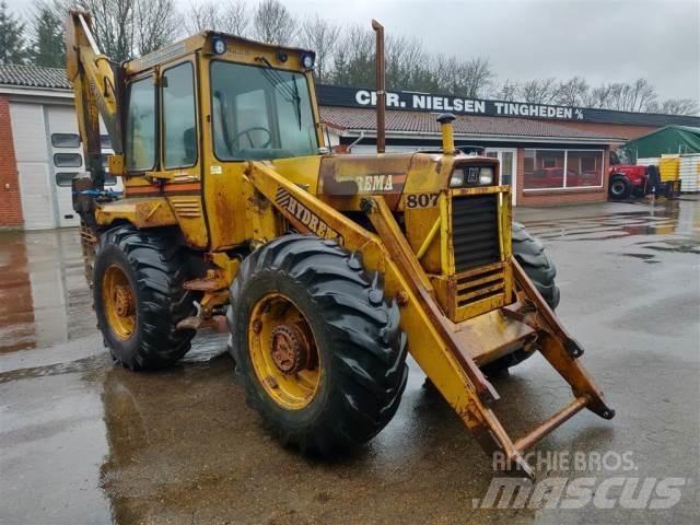 Hydrema 807 Rýpadlo-nakladače