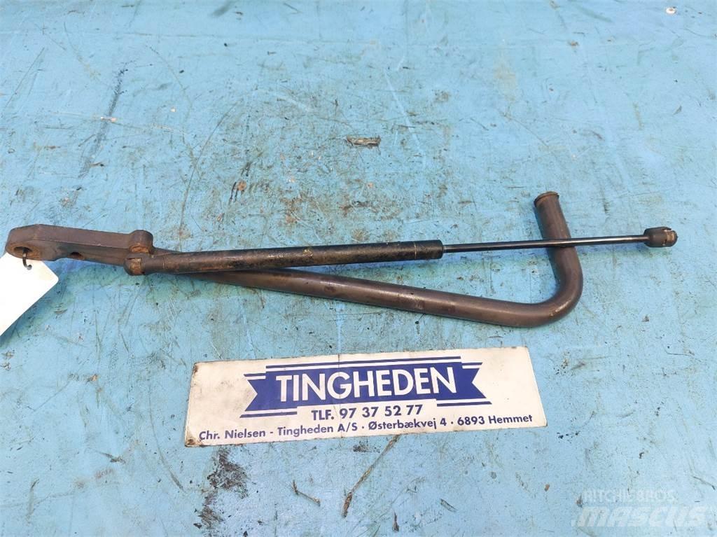 Hydrema 906 Kabiny a interiér