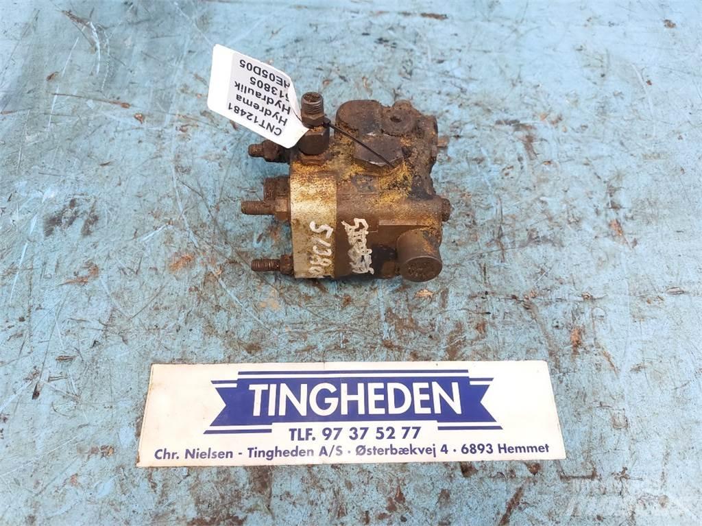 Hydrema 906 Hydraulika