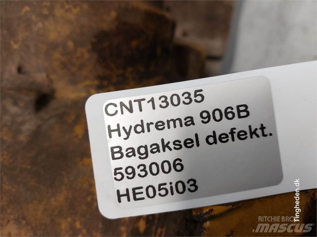 Hydrema 906 Nápravy