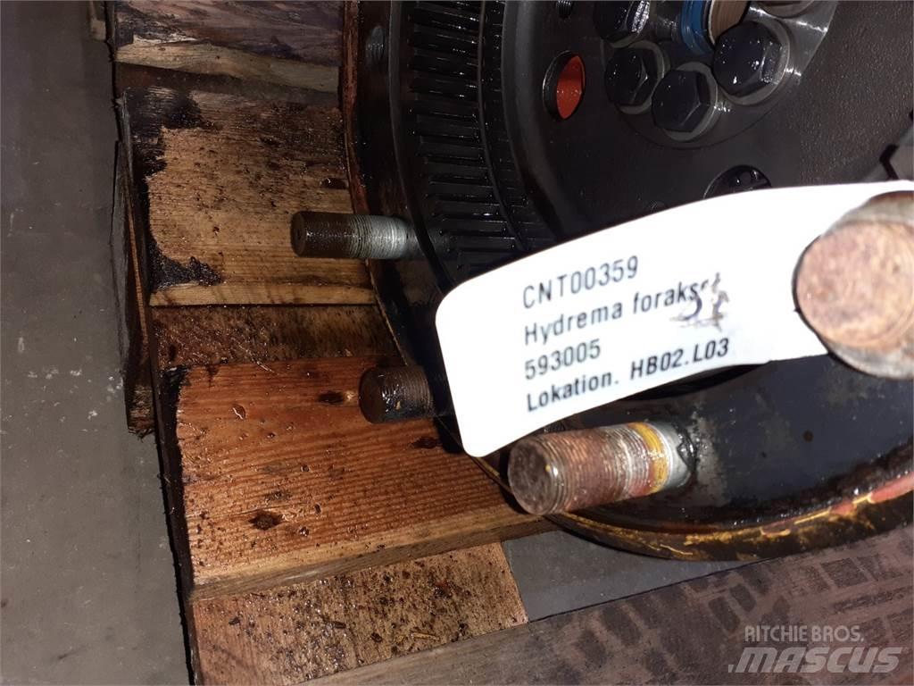 Hydrema 906B Nápravy