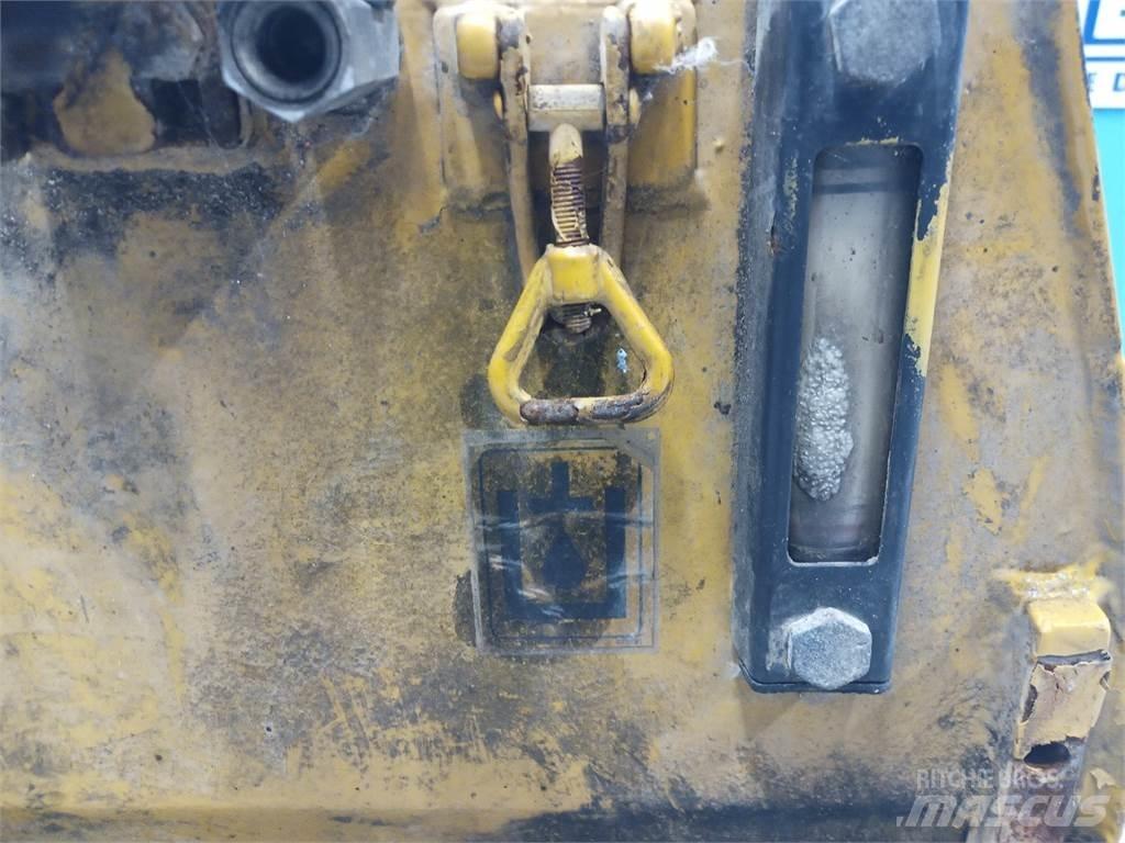 Hydrema 906B Hydraulika