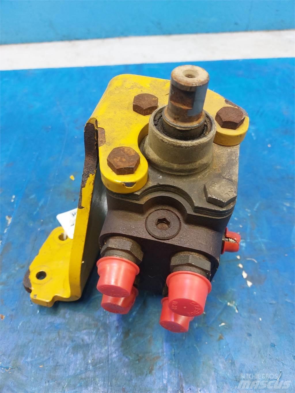 Hydrema 906B Hydraulika