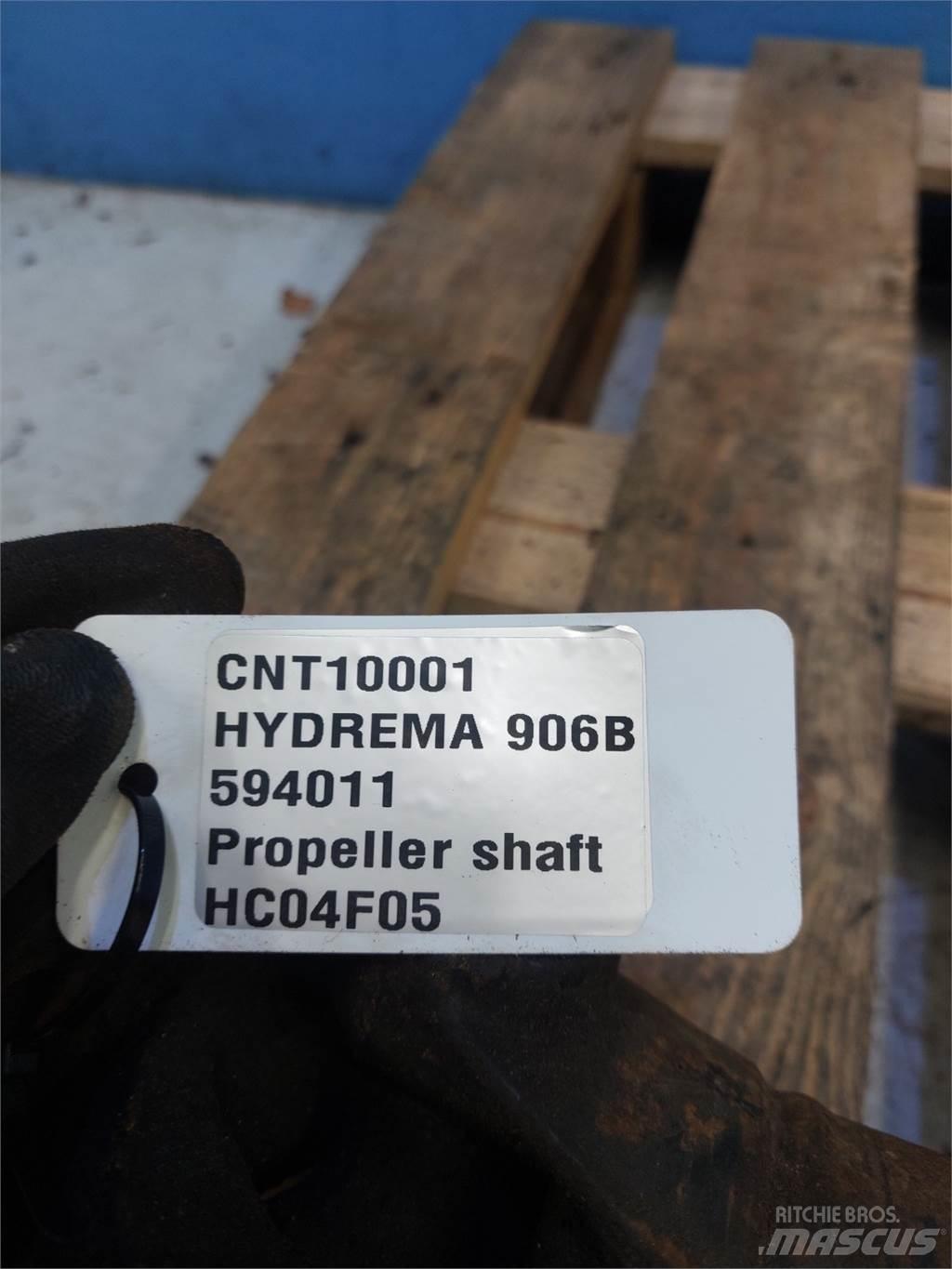 Hydrema 906B Nápravy