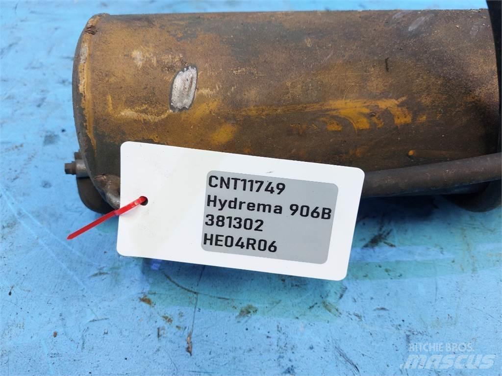 Hydrema 906B Radiátory