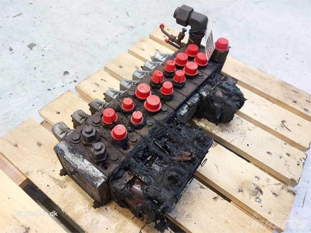 Hydrema 906B Hydraulika