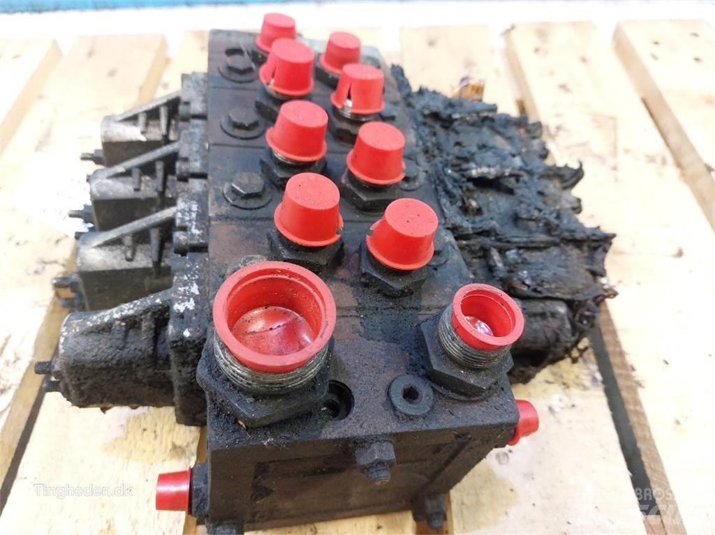 Hydrema 906B Hydraulika