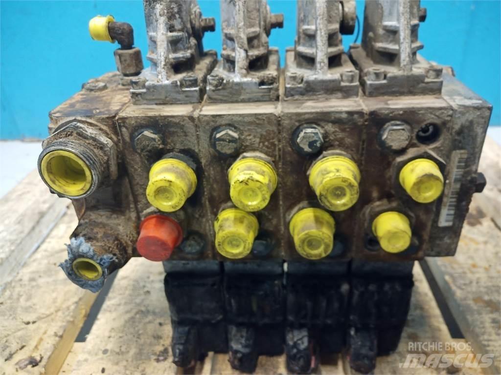 Hydrema 906C Hydraulika