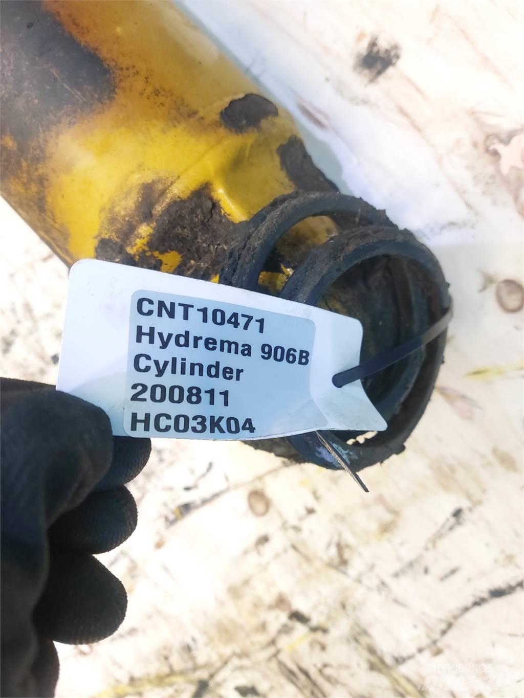 Hydrema 906C Výložníky a lžíce