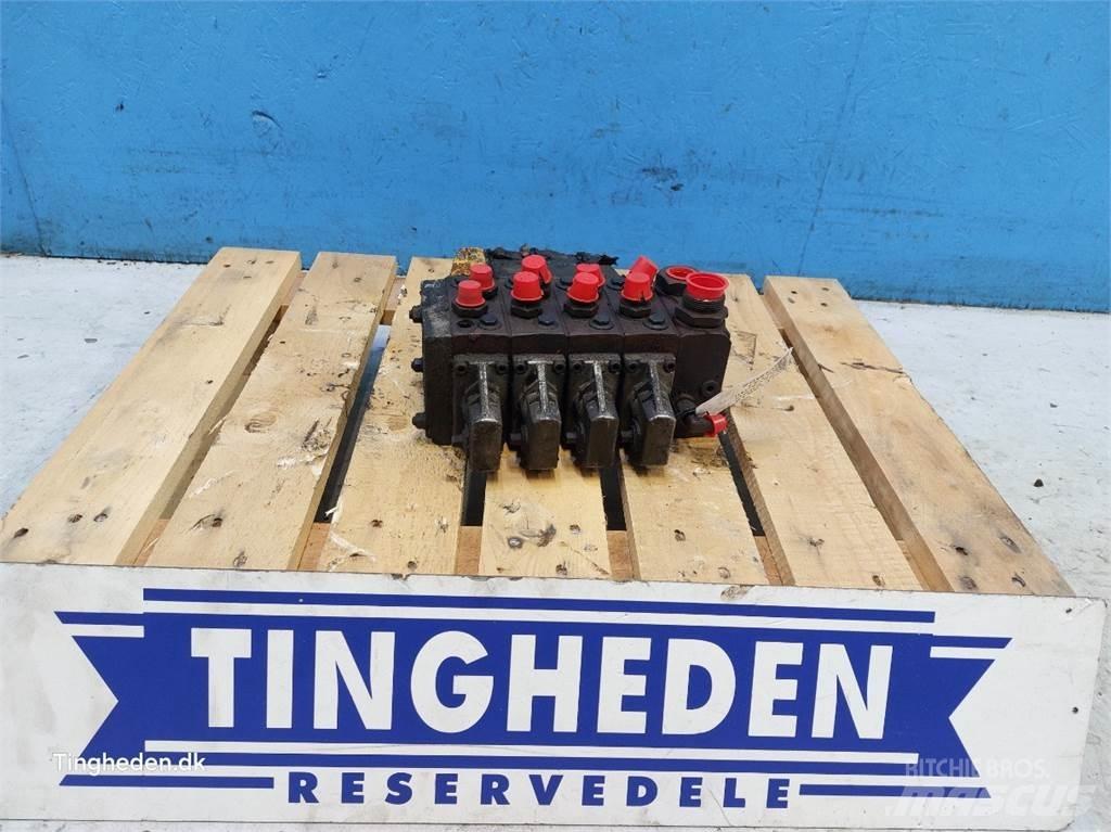 Hydrema 906C Hydraulika