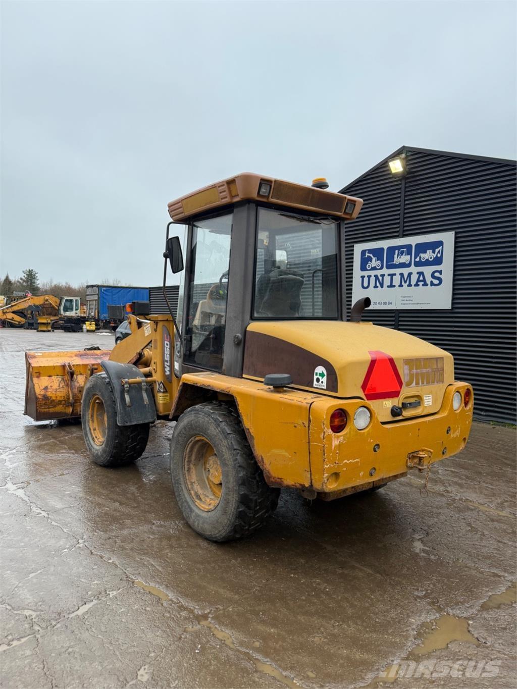 Hydrema WL550C Kolové nakladače