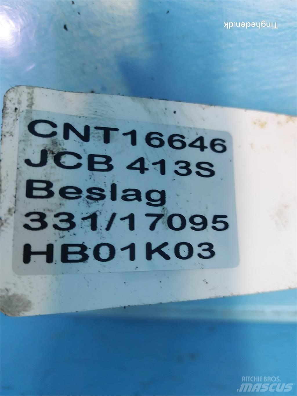JCB 413S Výložníky a lžíce