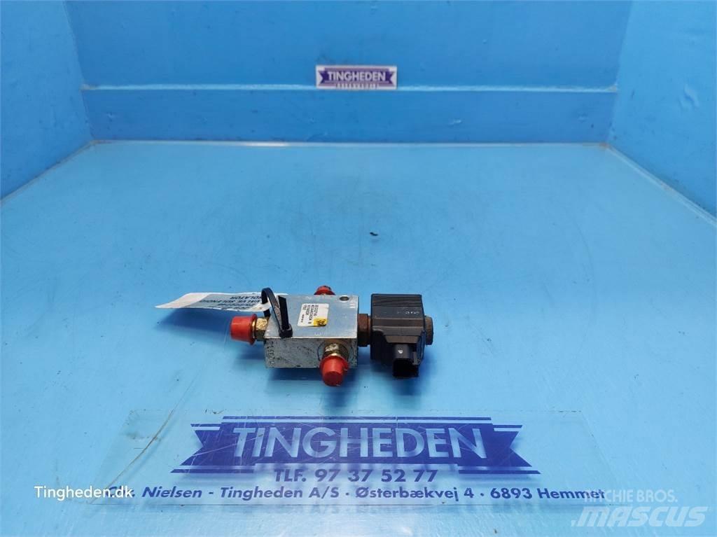 JCB 427 HL Hydraulika