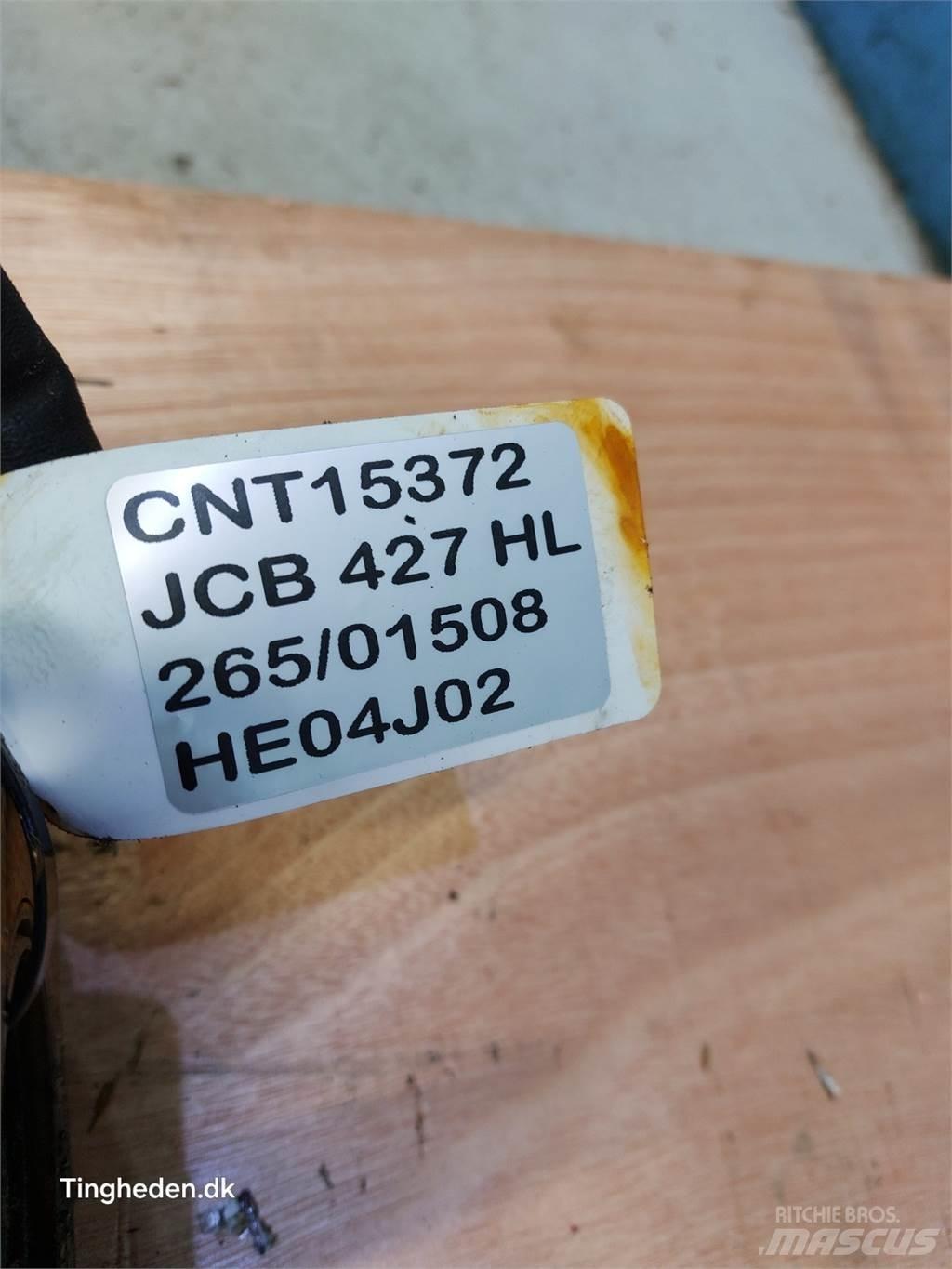 JCB 427 HL Výložníky a lžíce