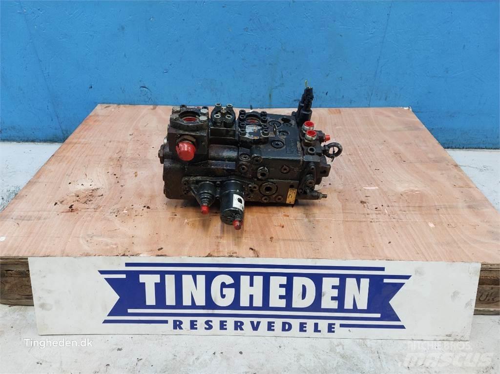 JCB 427 HL Hydraulika