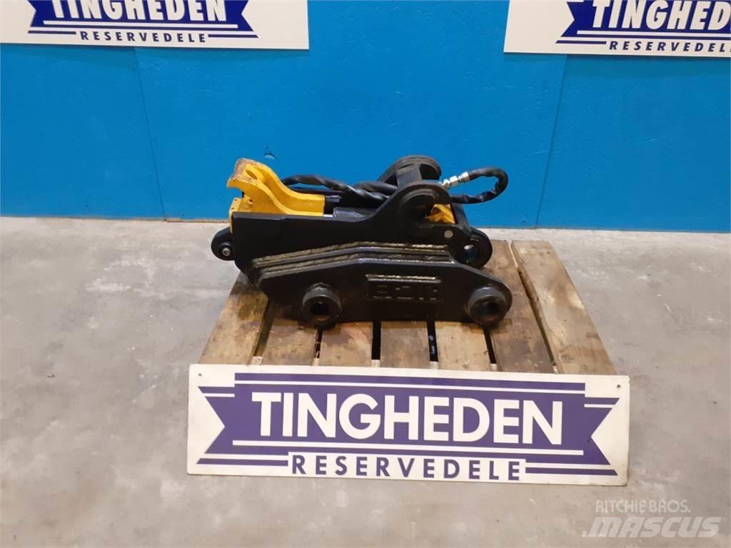 JCB 4CX Rychlospojky