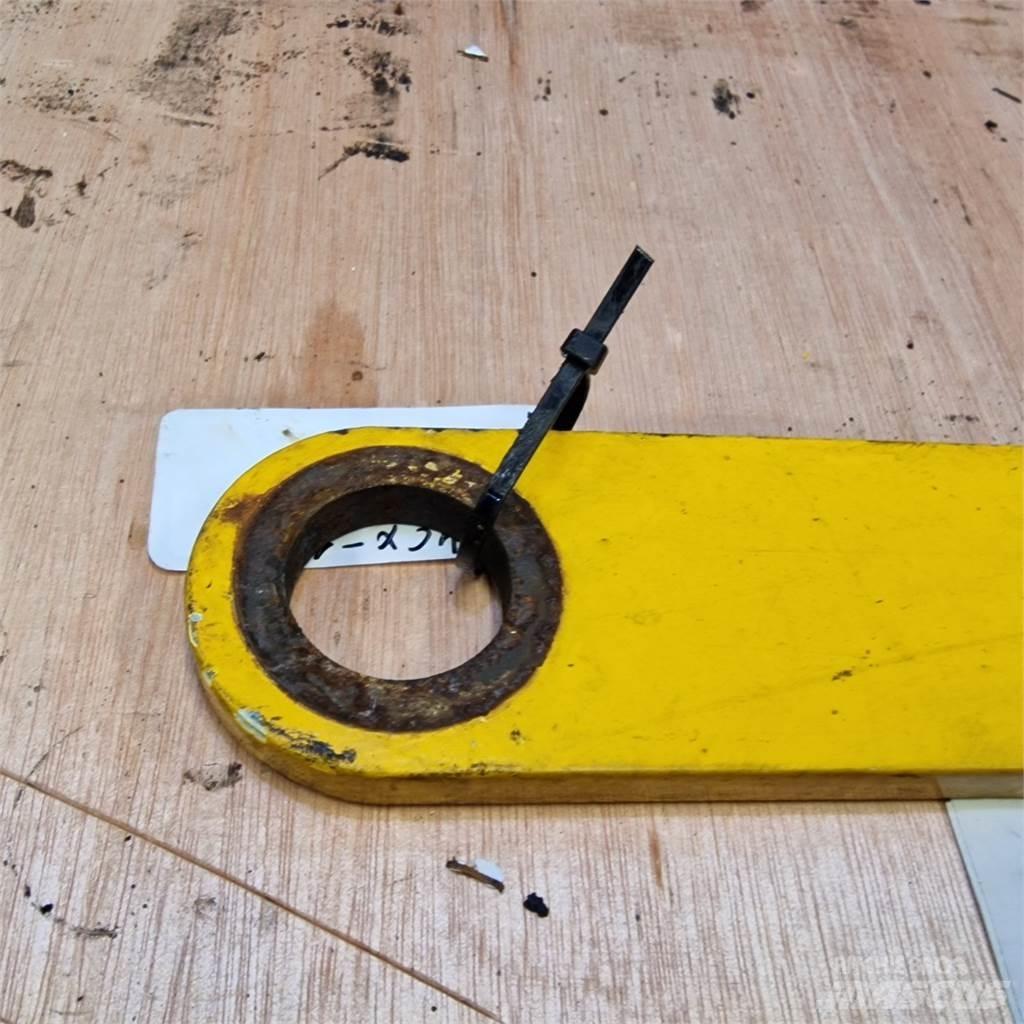 JCB 4CX Výložníky a lžíce