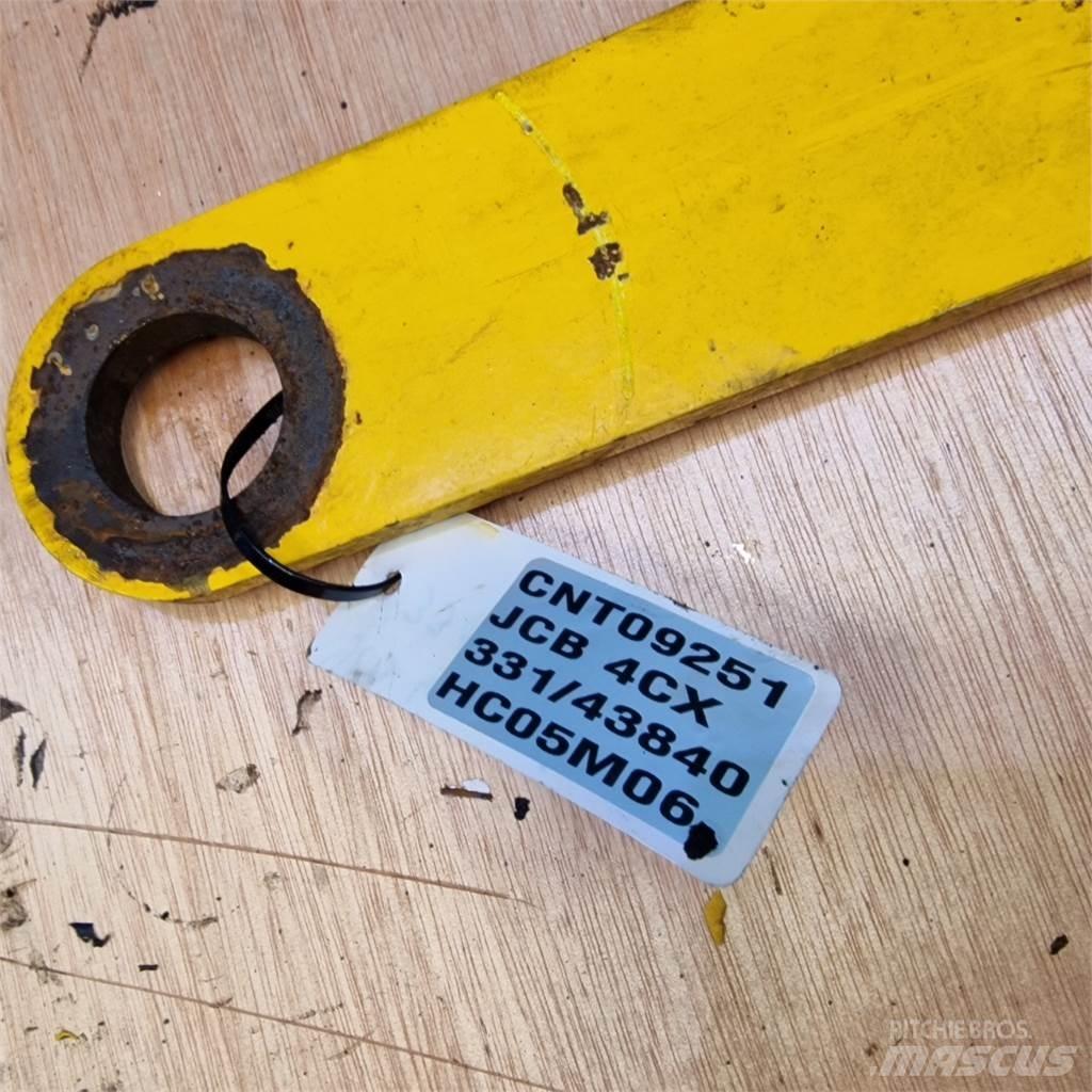 JCB 4CX Výložníky a lžíce