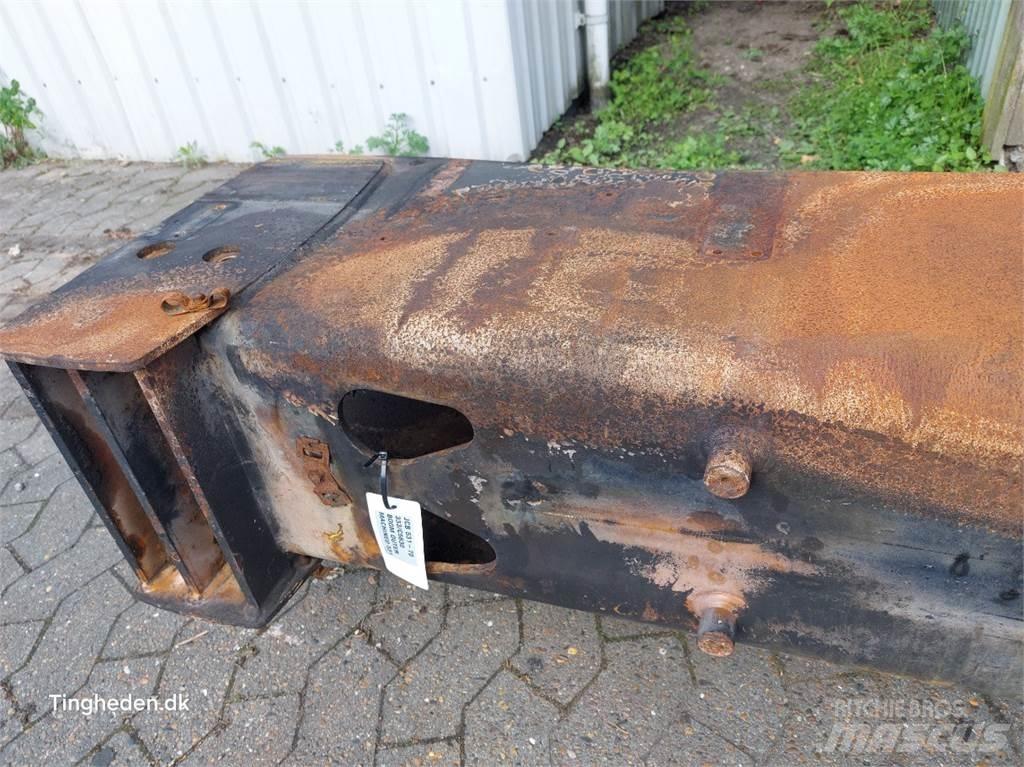 JCB 531-70 Výložníky a lžíce