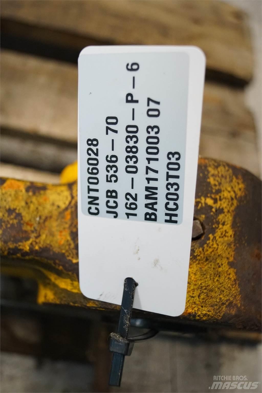 JCB 536-70 Výložníky a lžíce