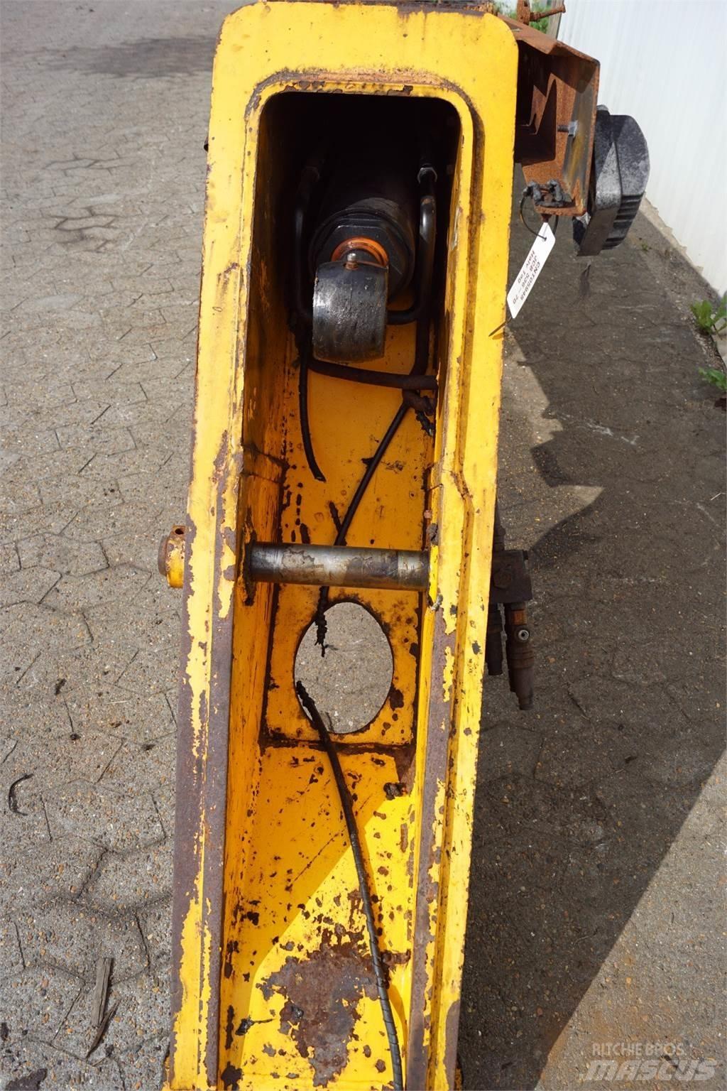 JCB 536-70 Výložníky a lžíce