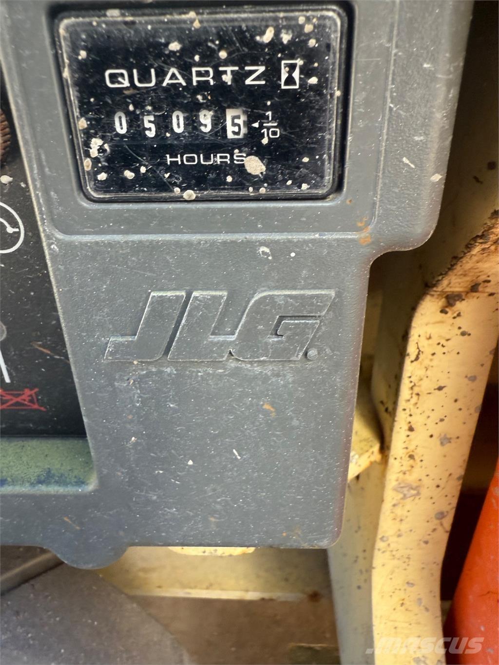 JLG 1930ES Nůžková zvedací plošina